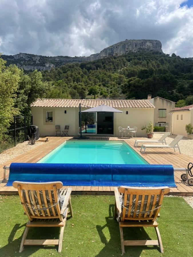 Studio De Charme Avec Piscine Фонтен-де-Воклюз Екстер'єр фото