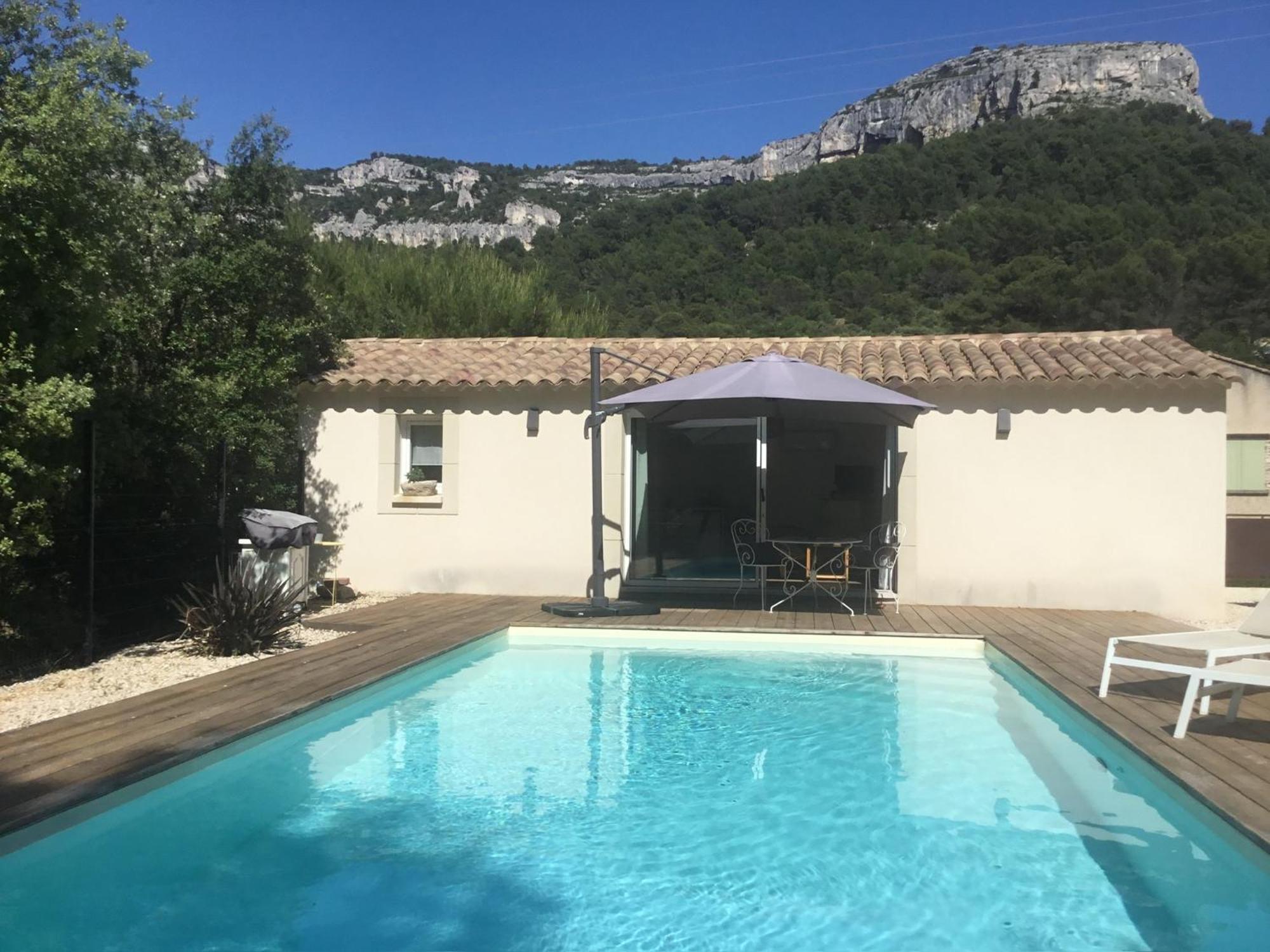 Studio De Charme Avec Piscine Фонтен-де-Воклюз Екстер'єр фото